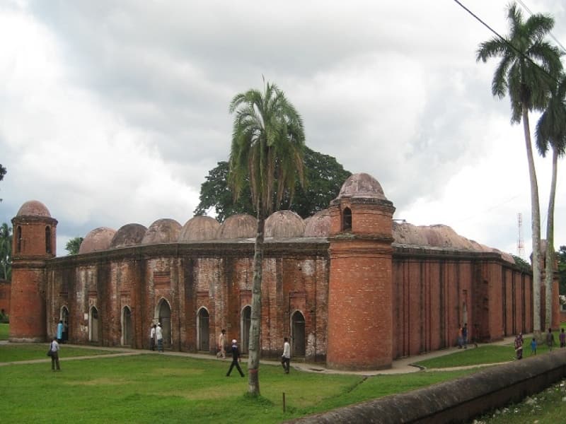 Masjid Shait-Gumbad, Bagerhat (Wikipedia)