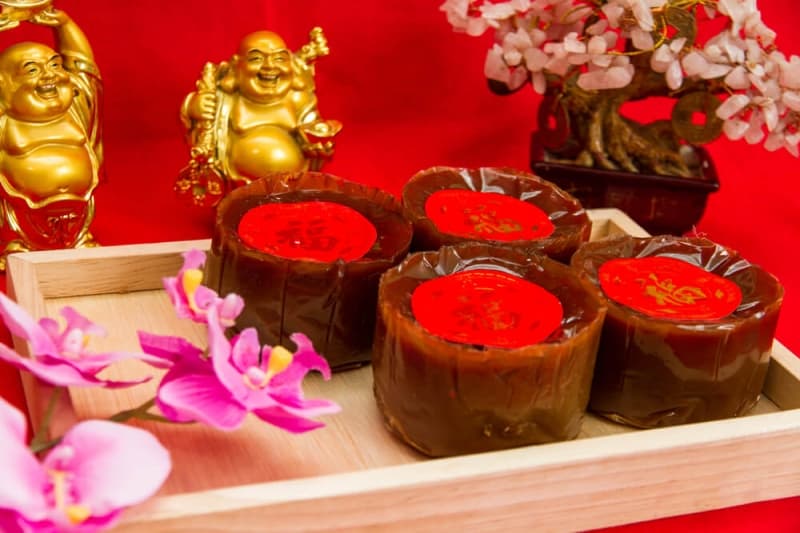 Kue Keranjang, Legenda Raksasa Nian, dan Filofosi Kekeluargaan 