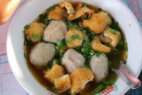 Bakso Lombok Uleg. (Pelesirtemanggung.wordpress)