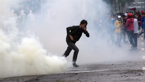 Ilustrasi gas air mata. (Okezone)