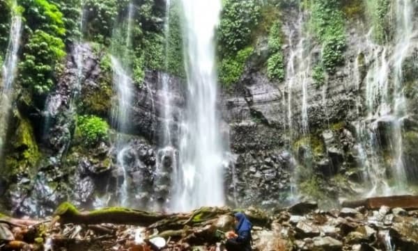 Curug Lawe Ungaran. (Instagram/Issabella Journey)