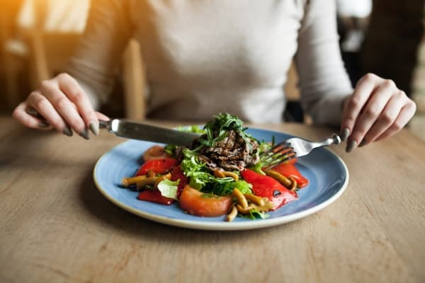 Pengin Diet Pegan? Ini Kelebihan dan Kekurangannya