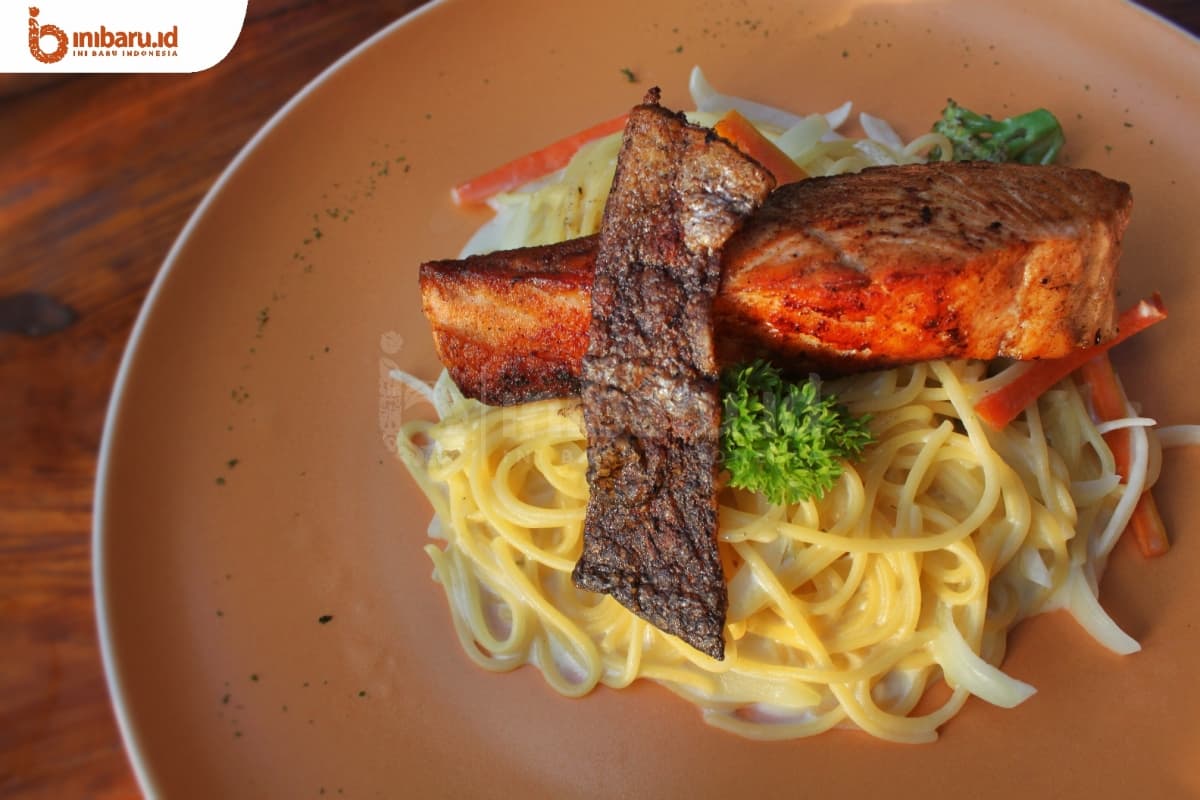 Bertemu "Teman Baik", Disuguhi Seared Salmon, dan Ditemani Angelina di Goodfellas Semarang