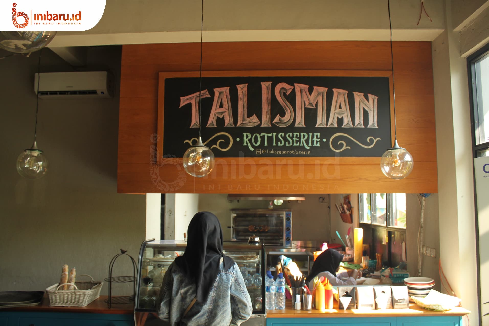 Talisman Rotisserie, salah satu "cabang" bisnis Basilia Group kepunyaan Indriati Tri Kusumastuti. (Inibaru.id/Verawati Meidiana)