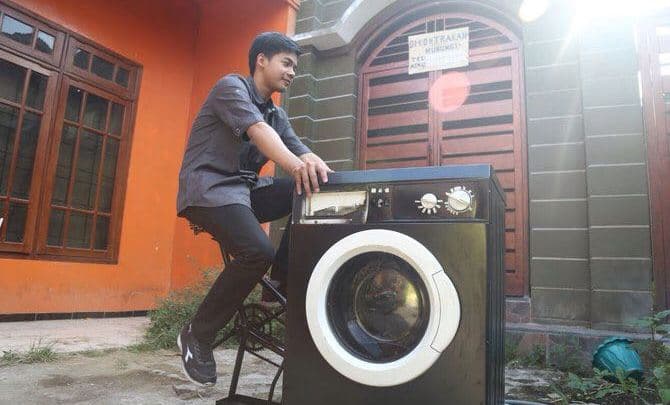 Mesin cuci gowes. (senayanpost.com)