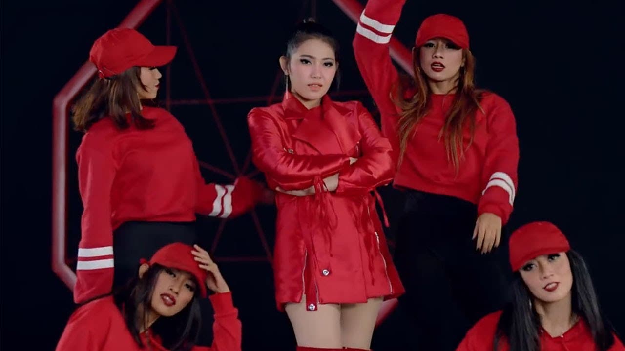 Via Vallen penyanyi lagu Meraih Bintang yang menjadi lagu resmi Asian Games 2018. (Youtube.com)