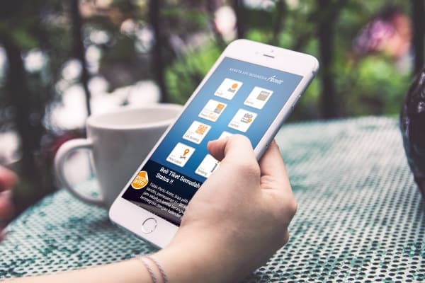 Membeli tiket kereta via KAI Access. (Thecocopost)