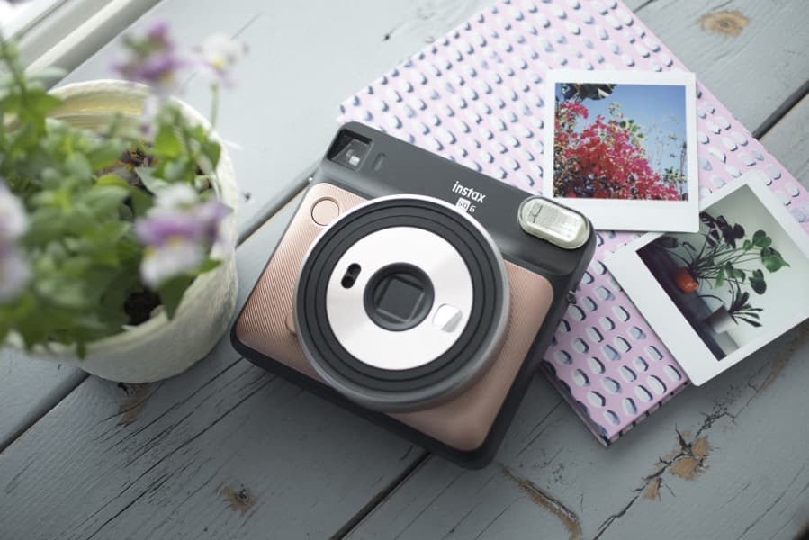 Kamera Analog Fujifilm Instaq Square SQ6 (Unbox.ph)