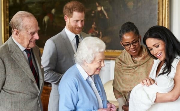 Putra Meghan Markle dan Pangeran Harry. (Sussex Royal/Chris Allerton)