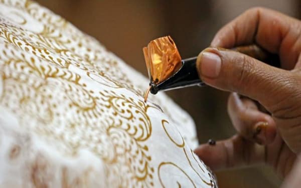 Di Balik Hari Batik Nasional: Diklaim Malaysia sampai Dipatenkan UNESCO