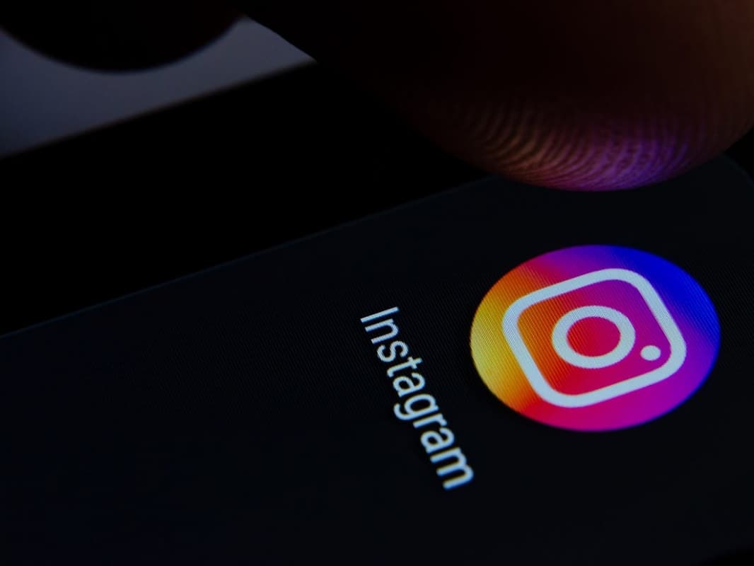 Instagram Dark Mode. (Businessinsider)