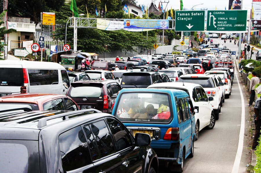 Kemacetan yang kerap erjadi saat arus mudik Lebaran. (Harianindo.com)