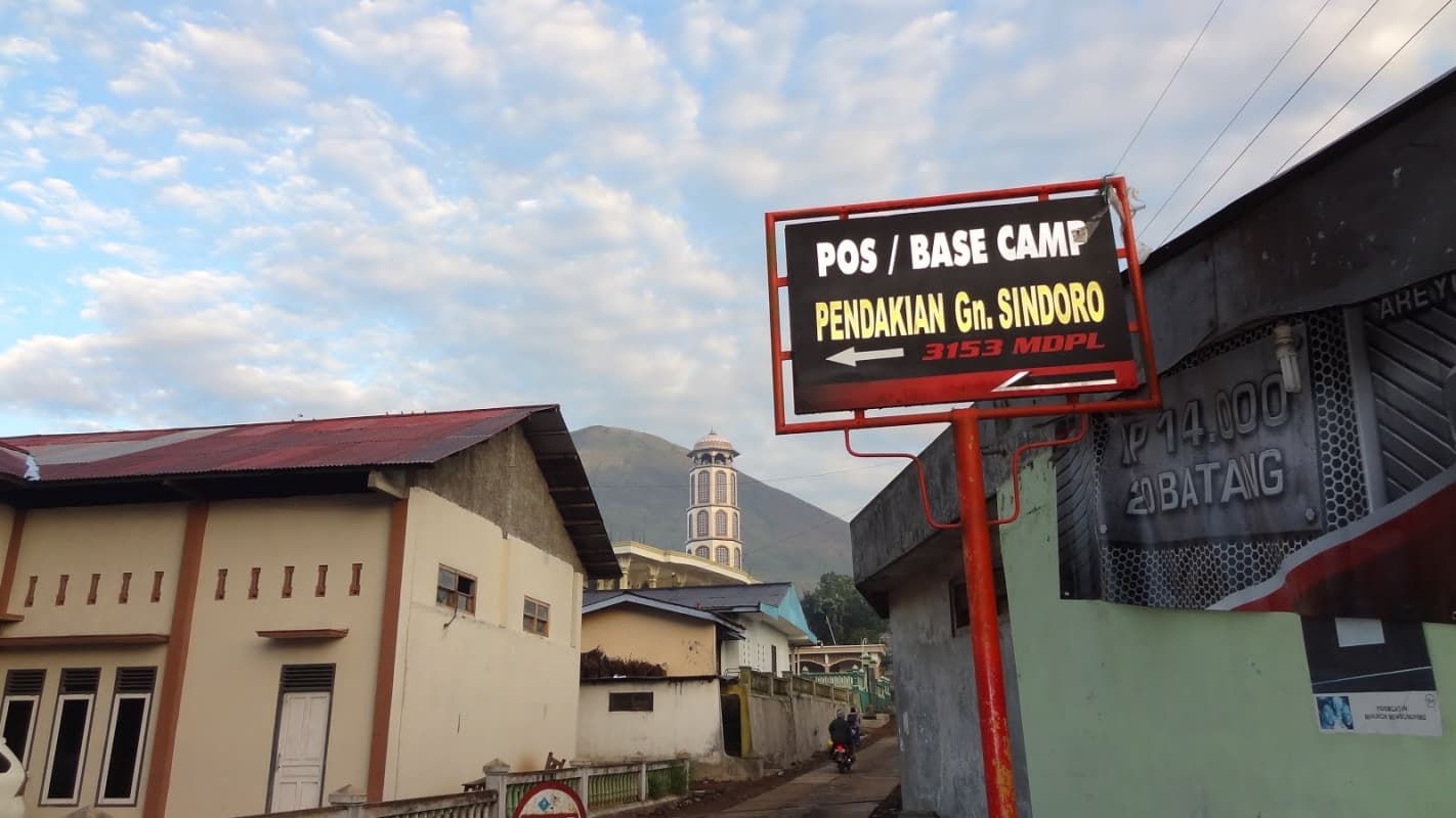 Jalur pendakian Gunung Sindoro (Explore)