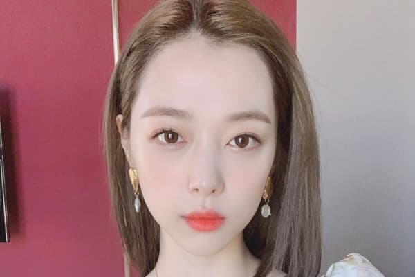 Sulli eks personel f(x). (Twitter/soompi)