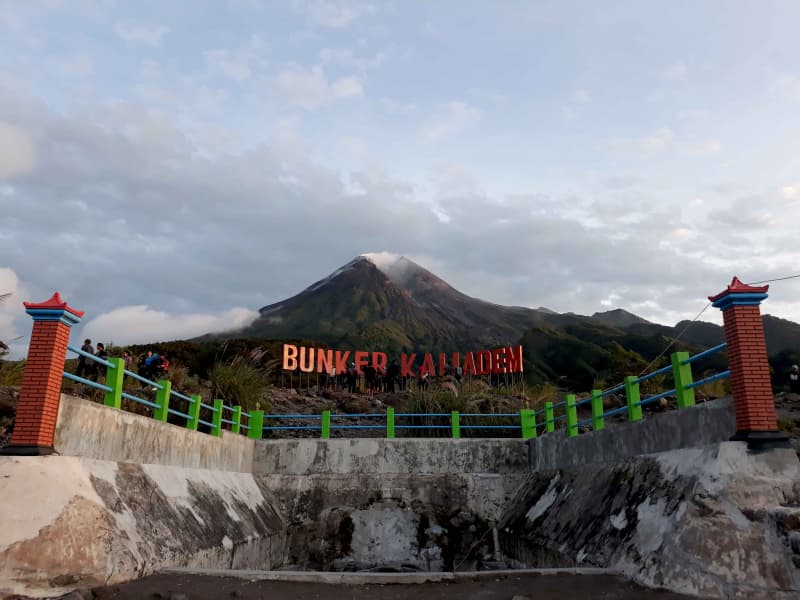 Tempat wisata di Gunung Merapi selalu penuh saat libur panjang. (Grinataadventure.com)