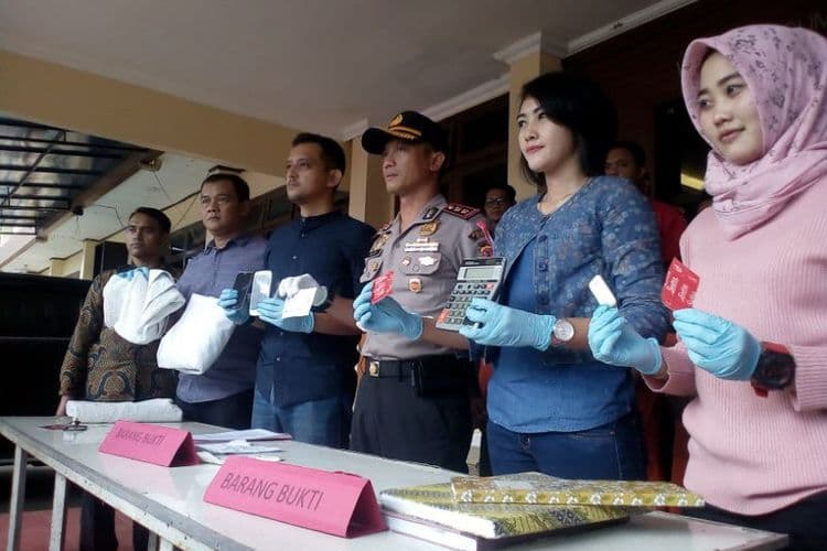 Kisah Duo Polwan Ungkap Sindikat Perdagangan Manusia