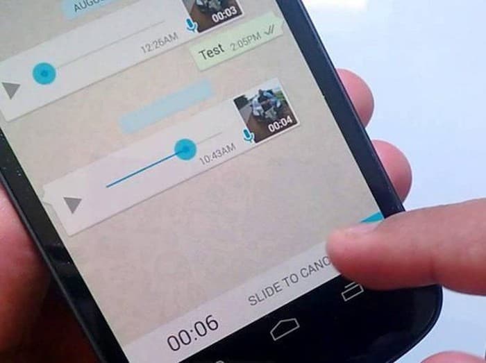 Kini Merekam Suara di WhatsApp Bisa Handsfree