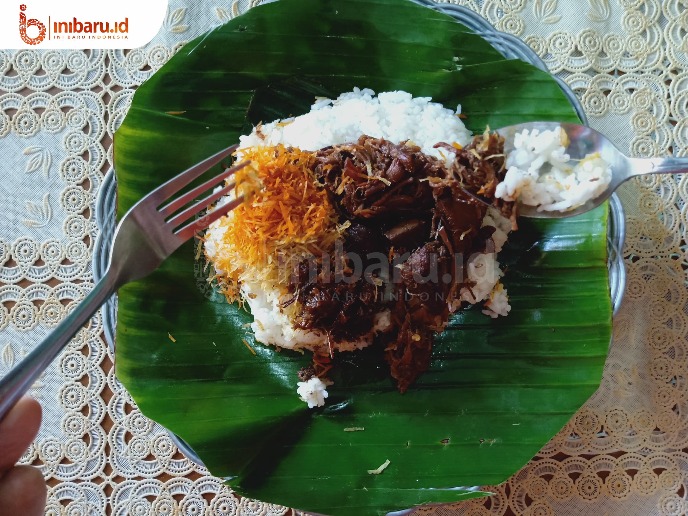 Nasi Krawu, makanan khas dari Kabupaten Gresik. (Putri Rachmawati/Inibaru.id)