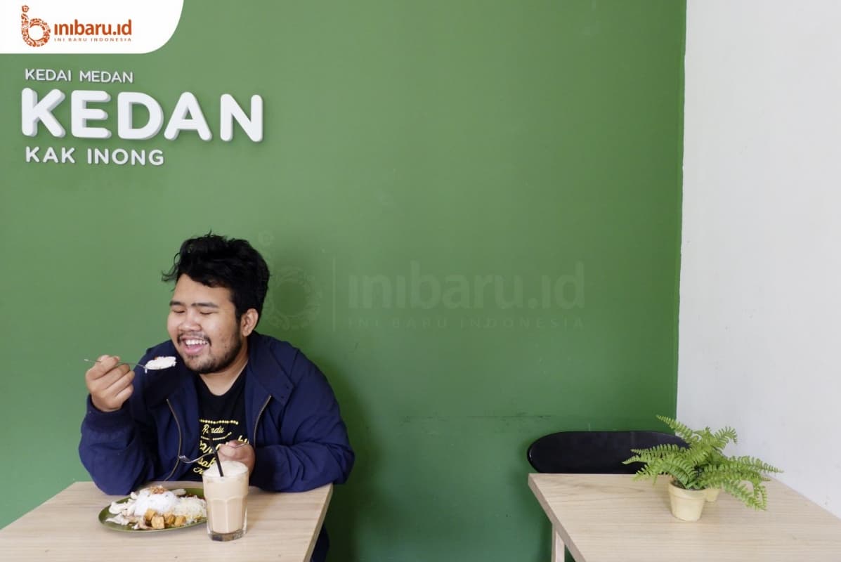 Kedai Medan Kak Inong (Kedan) menyajikan berbagai kuliner khas Medan. (Inibaru.id/ Mayang Istnaini)