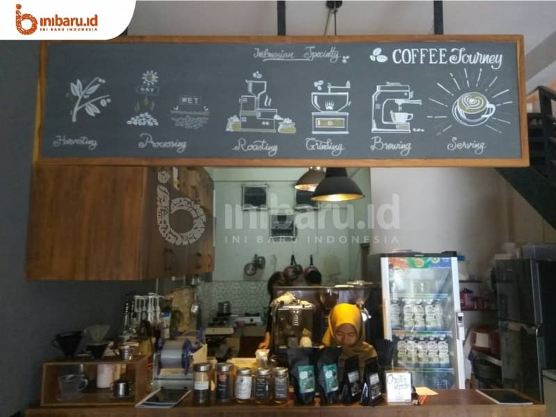 Menjajal Paduan Kopi dengan Karamel di Golden Brown Cafe