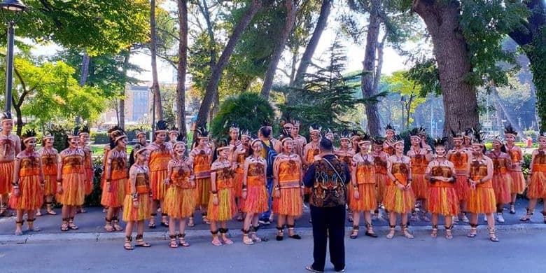 Karangturi Choir Raih Gelar dalam Ajang Internasional