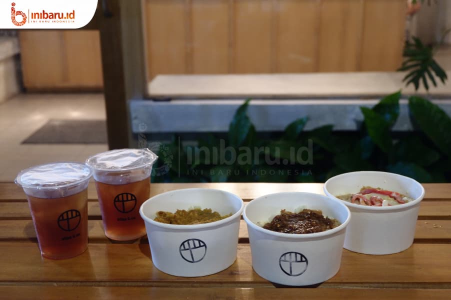 Rice bowl di Atlas & Co punya tiga varian rasa. (Inibaru.id/Mayang Istnaini)