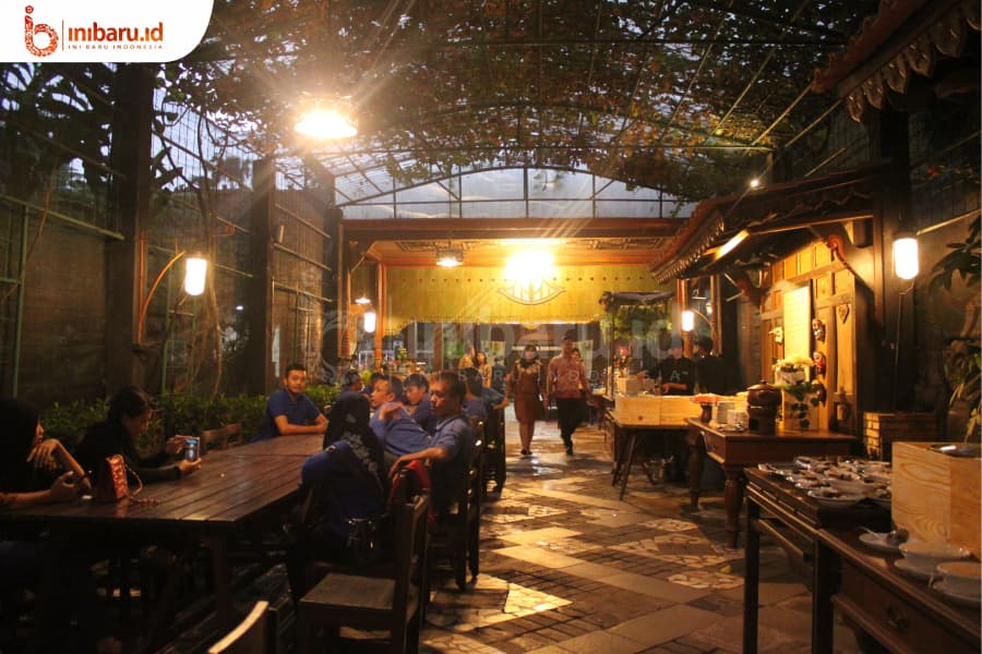 Suasana buka puasa di Parade Pondokan Ramadan, Balemong Resort. (Inibaru.id/Mayang Istnaini)