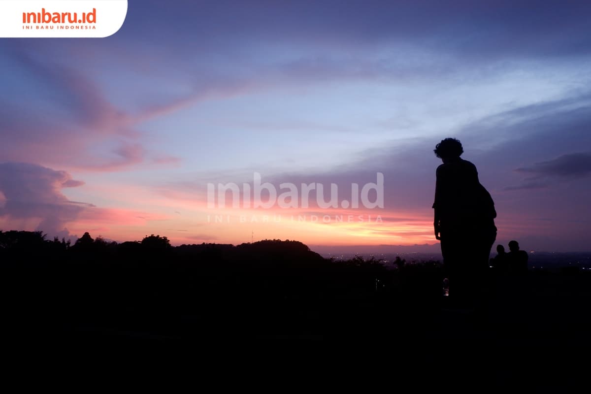 Senja di Candi Ratu Boko. (Inibaru.id/ Mayang Istnaini)