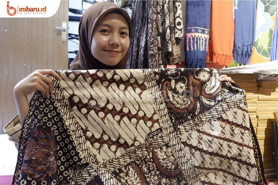 Wisata batik di Kampoeng Djadhoel. (Inibaru.id/Mayang Istnaini)