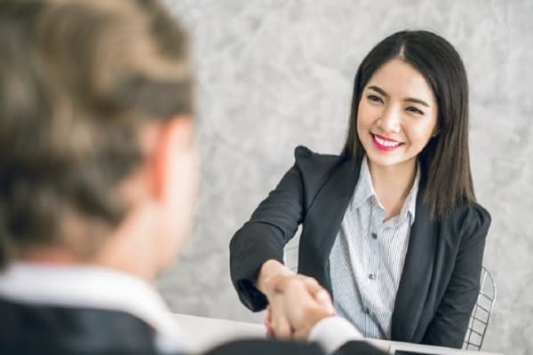 Ilustrasi melakukan wawancara kerja. (Shutterstock)