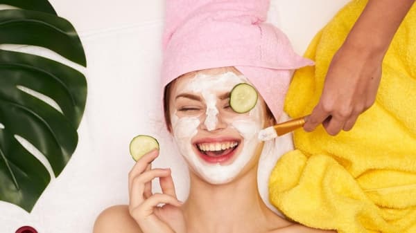 Lakukan Perawatan Wajah Ini untuk Tampil Lebih Memukau Saat Lebaran