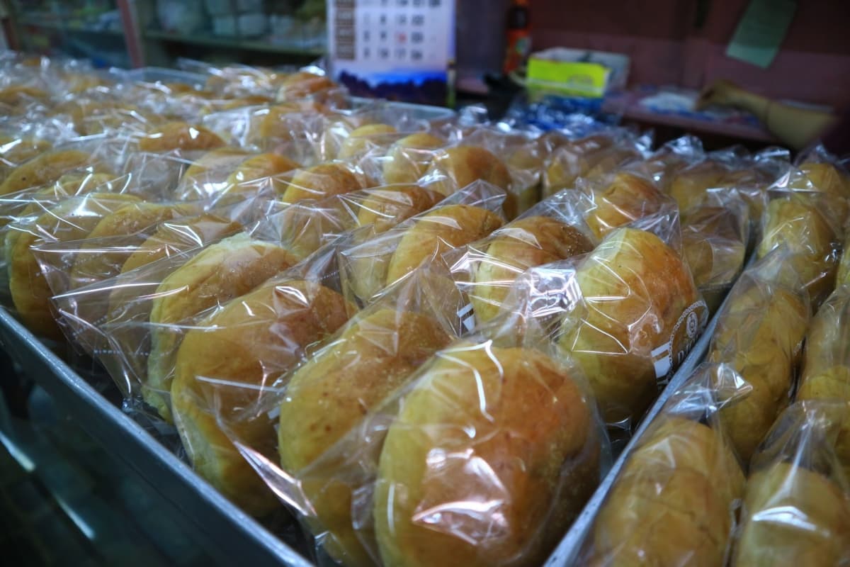 Roti Pisang di Roti Djoen. (Twitter/asbonbon)