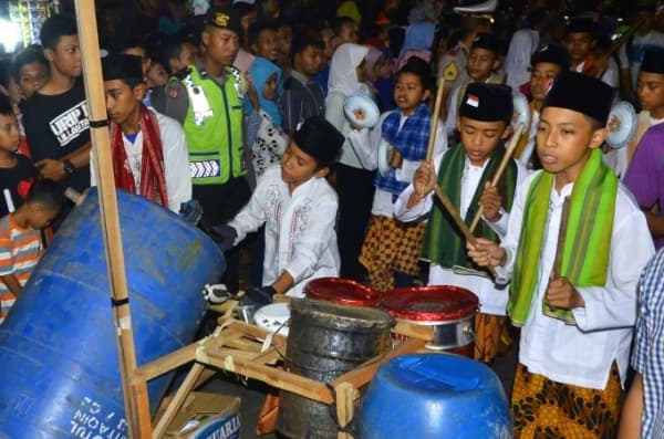 Festival tongklek di Jateng. (Antara/Yusuf Nugroho)