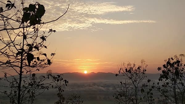 Bersepeda di Dusun Bangel, Menikmati Sepotong Pagi di Gunung Wangi 