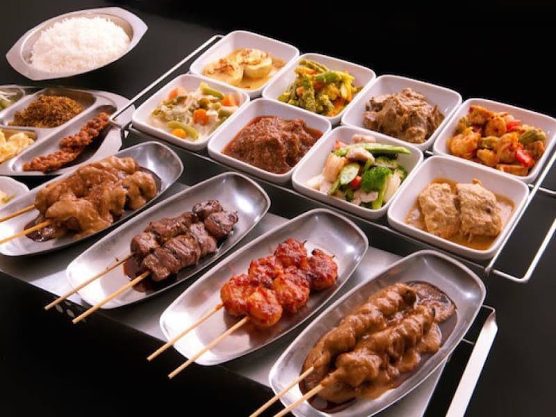 Di sini Kuliner Ini Biasa, Di Belanda Itu Luar Biasa