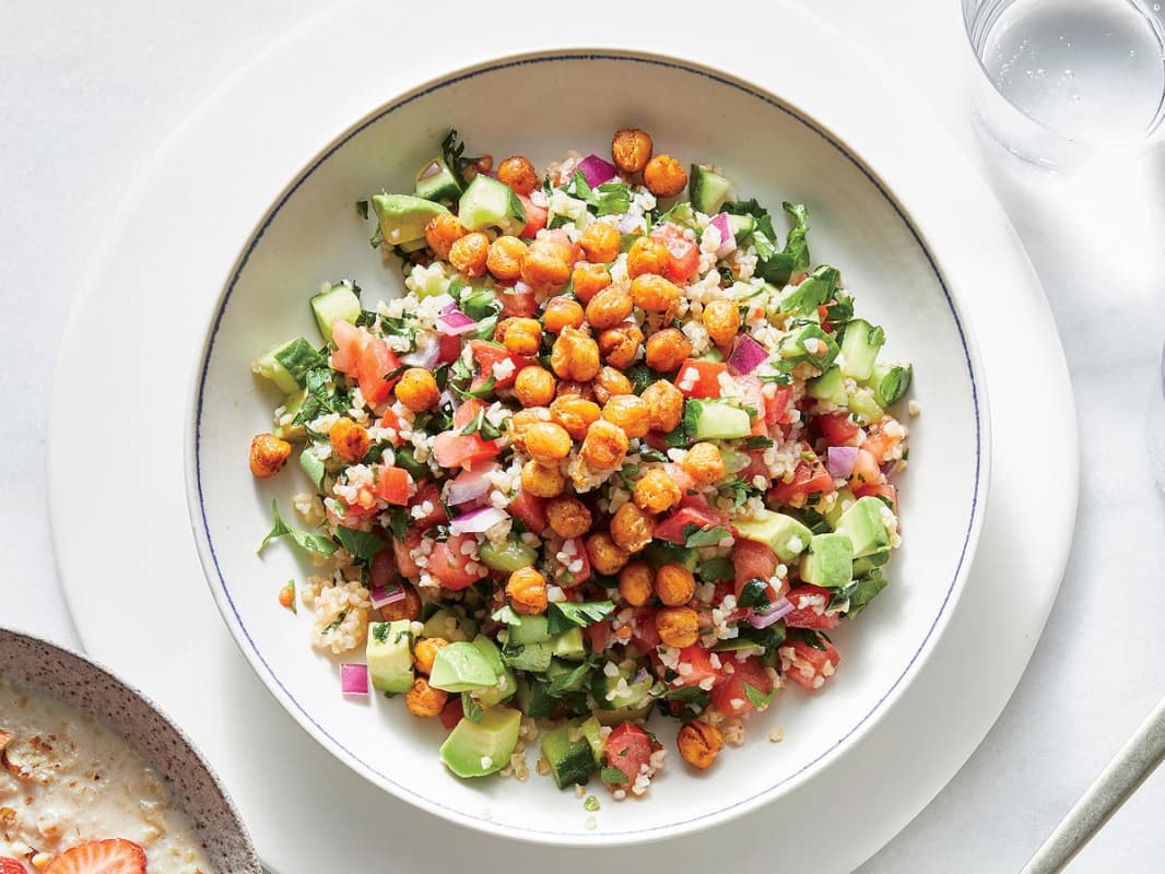 Tabbouleh dengan campuran alpukat. (Cookinglight.timeinc)