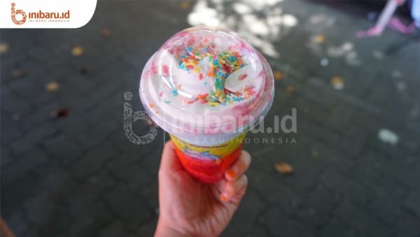 Rainbow Unicorn Drink. (Inibaru.id/ Artika Sari)