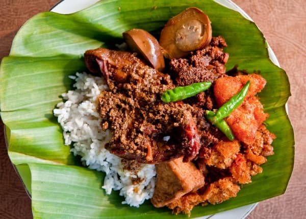 Makan Siang di Yogyakarta, Jangan Lupakan Gudeg Manggar yang Bikin Lidah Bergoyang