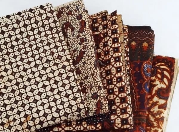 Batik Parang Grompol hingga Ratu Ratih jadi motif-motif yang dipakai saat tujuh bulanan. (Batik Rozan)