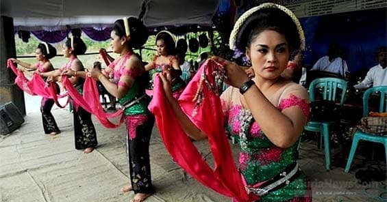 Nggak Melulu Erotis, Tayub Adalah Tarian untuk Mengharap Kesuburan Tanah