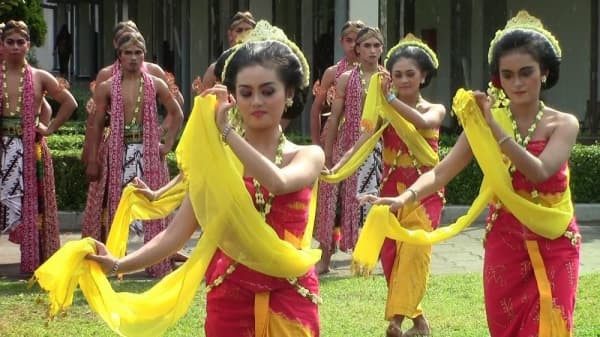 Kesenian Tayub Ada Sejak Zaman Singasari sebagai Bagian dari Upacara Syukuran