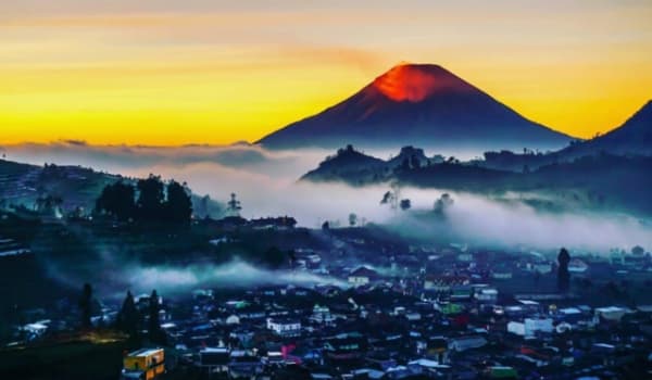 Bukit Scooter. (superadventure.co.id)