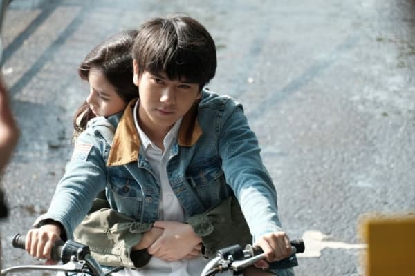 <em>Dilan 1991</em> Puncaki Daftar Film Indonesia Terlaris 2019