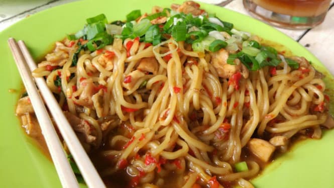 Doyan Pedas? Empat Rumah Makan di Semarang Ini Wajib Kamu Kunjungi!
