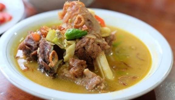 Tengkleng, hidangan dari tulang dan daging khas Solo. (toody.id)