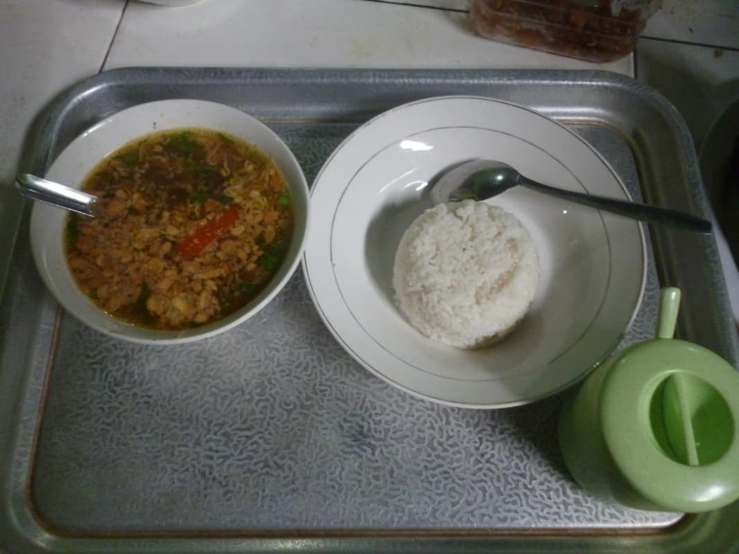 Soto Dengkul khas Kabupaten Kendal. (Majalahhandal.kendalkab)