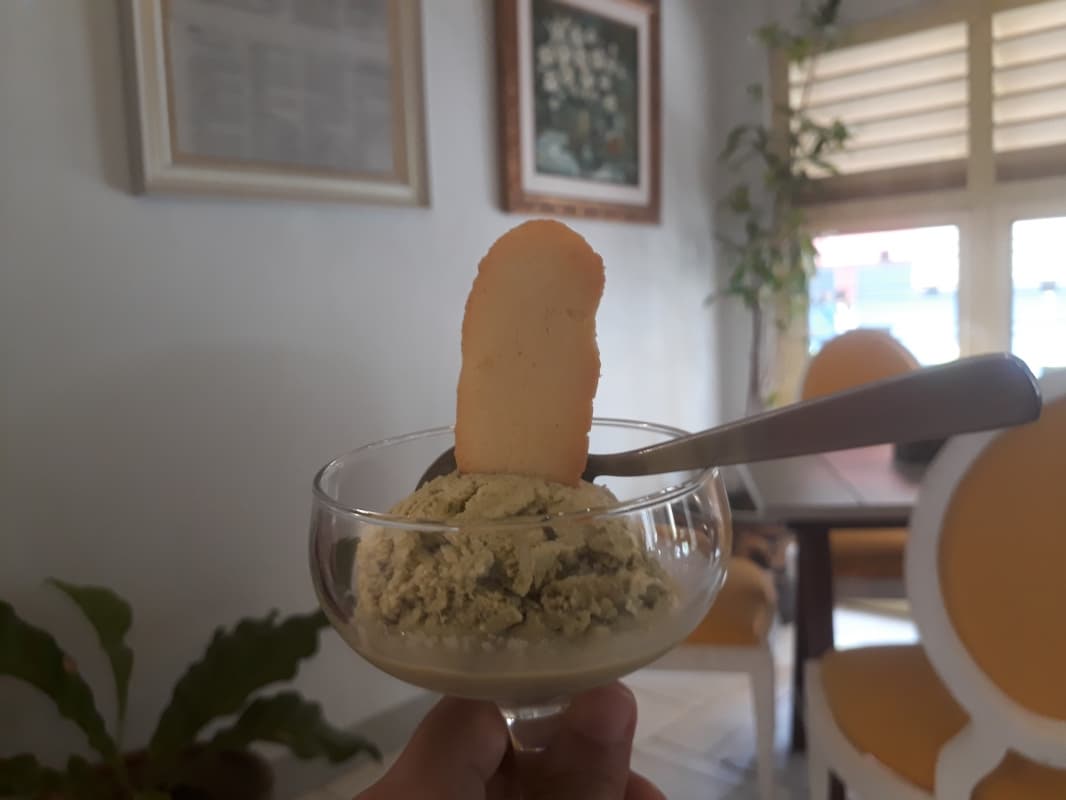 Es Krim moringa dan teh hijau. (Inibaru.id/ Clara Ariski)