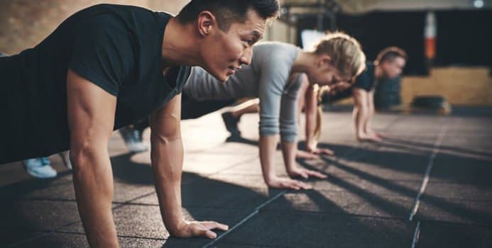  Program challenge dengan berolahraga rutin. (Fitday.com)