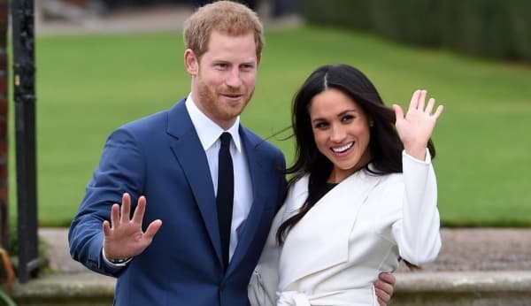 Tradisi unik royal baby kerajaan Inggris. (Pool via AP/Eddie Mulholland)