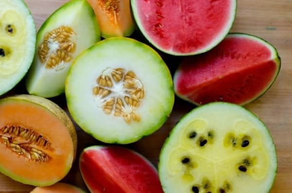 5 Trik Ini Memudahkan Kamu Milih Semangka dan Melon yang Manis